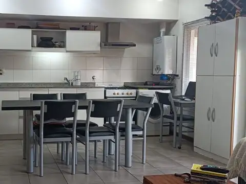 28 e/ 50 y 51 900