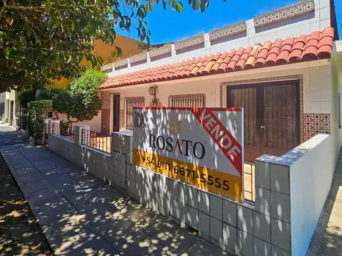 Casa 3 ambientes con 2 baños