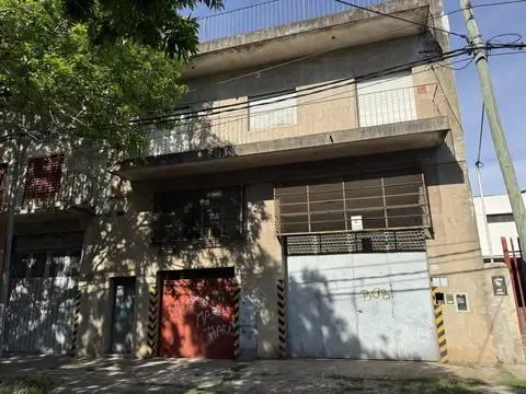 Depósito con vivienda en San Martín