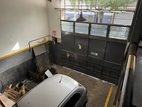 Depósito con vivienda en San Martín