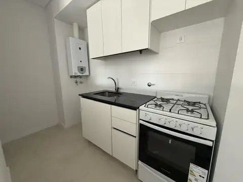 Departamento en Alquiler en República De La Sexta, $ 520.000