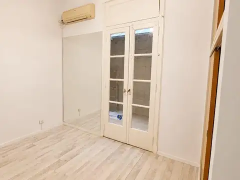 Depto Tipo Casa en Alquiler 50 años