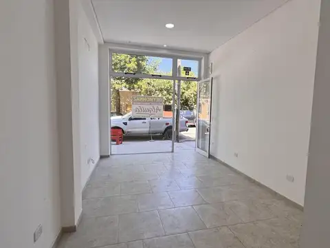 Local Comercial Salta y San Martín