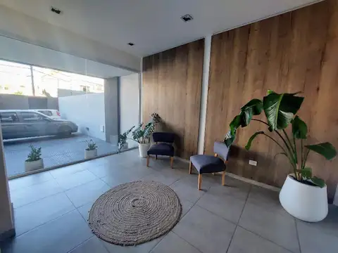Guido 300, Piso 5