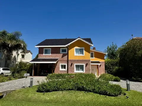 Casa en venta en barrio cerrado La Lomada Pilar