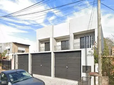 Casa en venta - 3 Dormitorios 2 Baños - Malvinas Argentinas