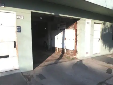 VENTA GARAJE Y DEPARTAMENTO CASEROS  FINANCIACION