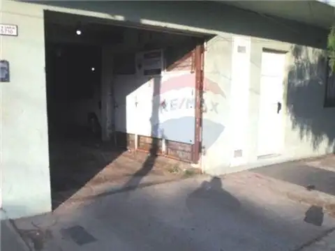 VENTA GARAJE Y DEPARTAMENTO CASEROS  FINANCIACION
