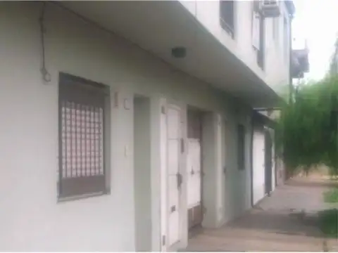 VENTA GARAJE Y DEPARTAMENTO CASEROS  FINANCIACION