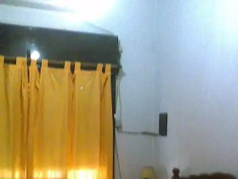 Casa 5 ambientes con 1 baño