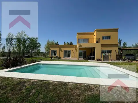 Alquiler Temporario o Anual Casa piscina 4 personas Barrio Cerrado Chacras de la Reserva Cardales