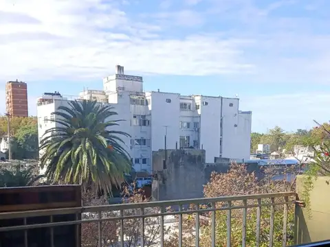 Arenales 1900, Piso 4°