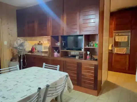 VENTA CASA 6 AMBIENTES VILLA SARMIENTO ACEPTA PERM