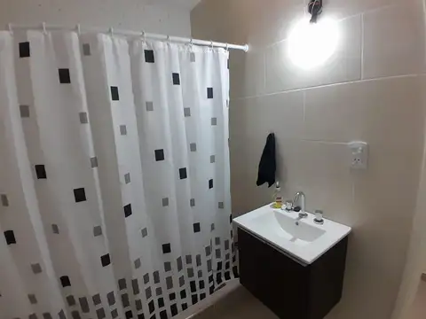 Departamento en Alquiler con 1 cocheras