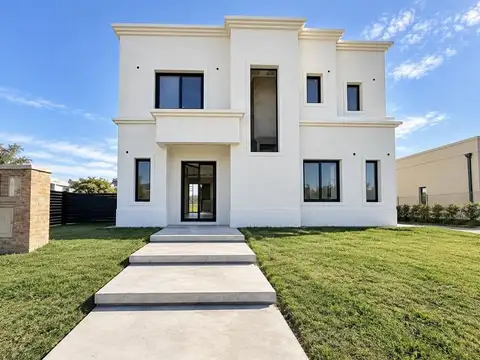 CASA EN VENTA EN SANTA ELENA - PILAR