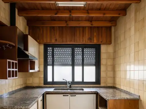 Casa en Venta en Villa Lynch, USD 179.000