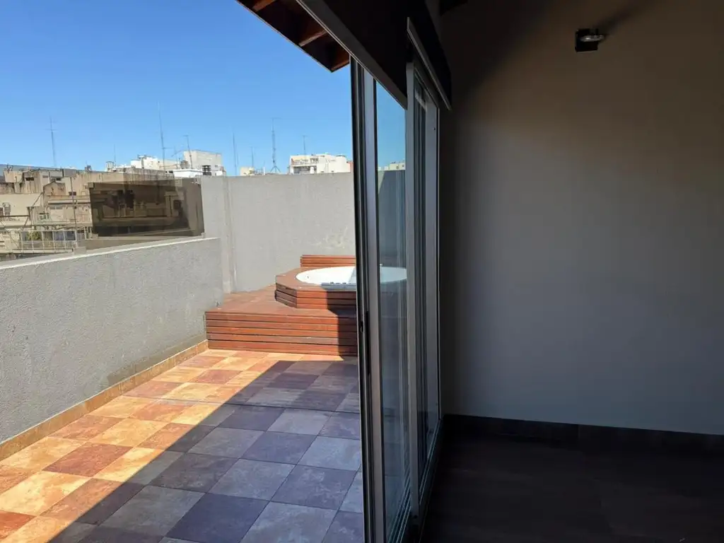 Calasanz 400, Piso 7/8