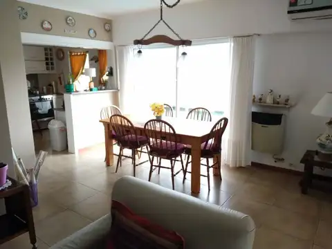 ALMIRANTE BROWN 1500, Piso 9