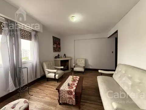 Venta de departamento de 3/4  dormitorios en La Plata
