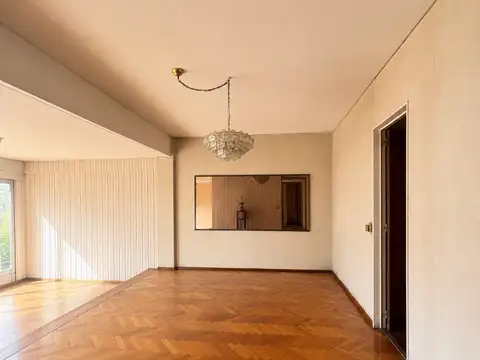 Coronel Ramón Lorenzo Falcón 2300, Piso 8
