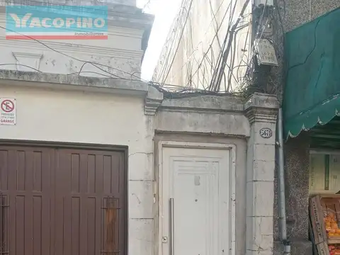Avenida Directorio 3600