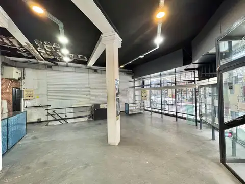 Local en Venta 70 años
