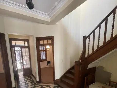 CASA DE ESTILO EN VENTA EN BARRIO MARTIN APTP PROFESIONAL