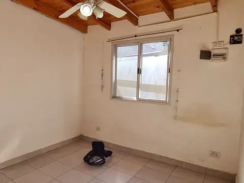Depto Tipo Casa en Alquiler en Ciudadela, $ 390.000