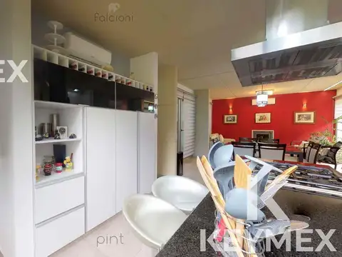VENTA CASA DE 3 DORMITORIOS EN MIRALAGOS