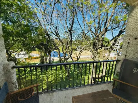 Presidente Uriburu 1000, Piso 1