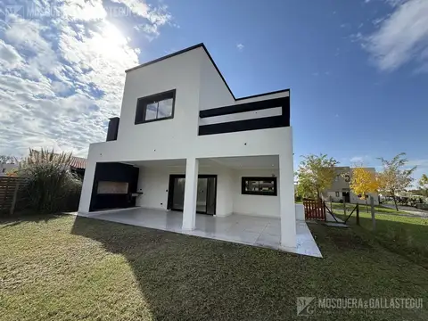 Casa en Venta en San Pablo, USD 245.000