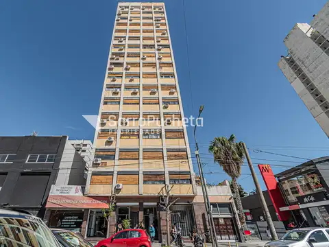 Departamento en Alquiler con 1 cocheras