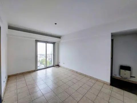 Av Rivadavia 13874 , Piso 10