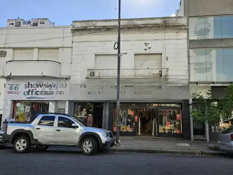 Calle 49 entre 8 y 9