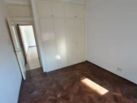 Entre Rios 100, Piso 9