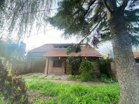 Casa en Venta en Barrio Los Pinares, USD 65.000