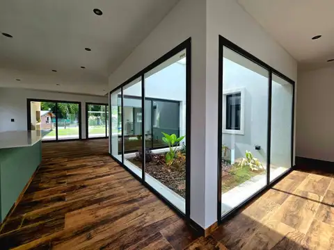 Casa en Venta al Oeste