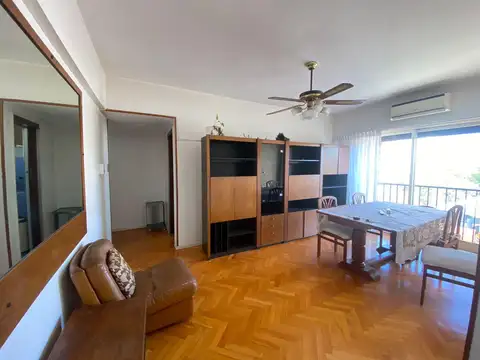 Departamento 3 ambientes con cochera en Colegiales