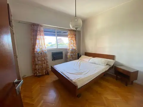 Departamento en Alquiler con 1 cocheras