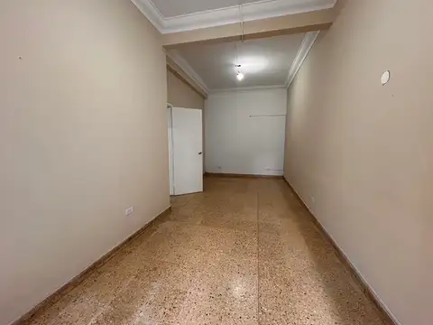 Depto Tipo Casa en Alquiler de 1 dormitorio