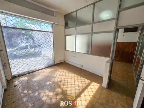 Venta o alquiler de local comercial en Villa Lugano