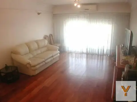 Departamento en venta - 3 Dormitorios 3 Baños - Barracas
