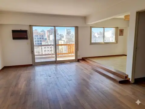 Venta Depto Plaza y Colegio Misericordia 3 ambientes con dependencia y cochera