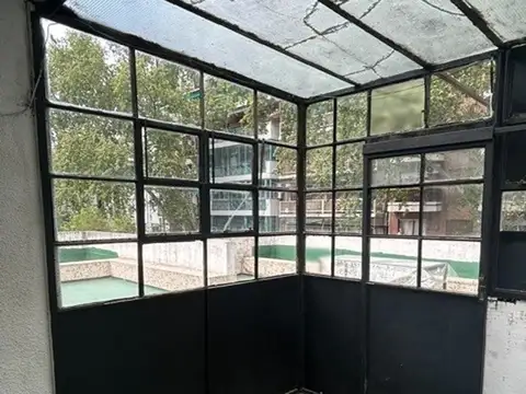 Depto Tipo Casa en Alquiler de 4 ambientes