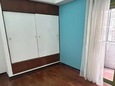 Depto Tipo Casa 4 ambientes con 2 baños