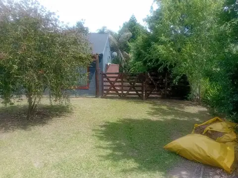 Av. Colibrí y Los Mirasoles 100