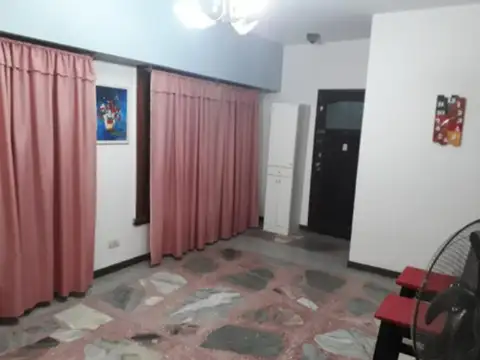 Depto Tipo Casa en Venta de 4 dormitorios