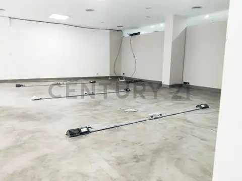 ALQUILER OFICINA CORPORATIVA 235 M2 PISO ENTERO EXCELENTE OPORTUNIDAD CENTRO