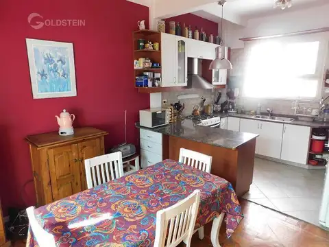 Departamento 9 ambientes con 5 baños
