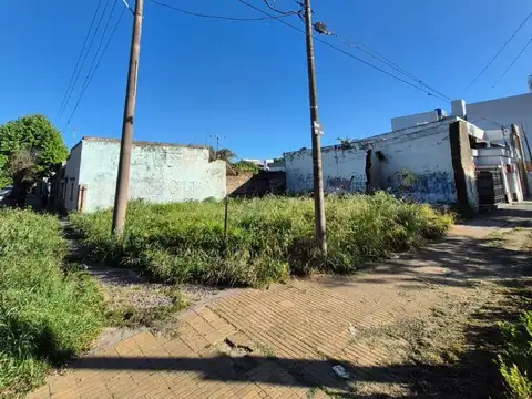 Terreno en Venta, FOT 2,5